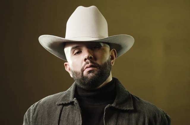 Carín León cerrará el Fan Fest de Monterrey